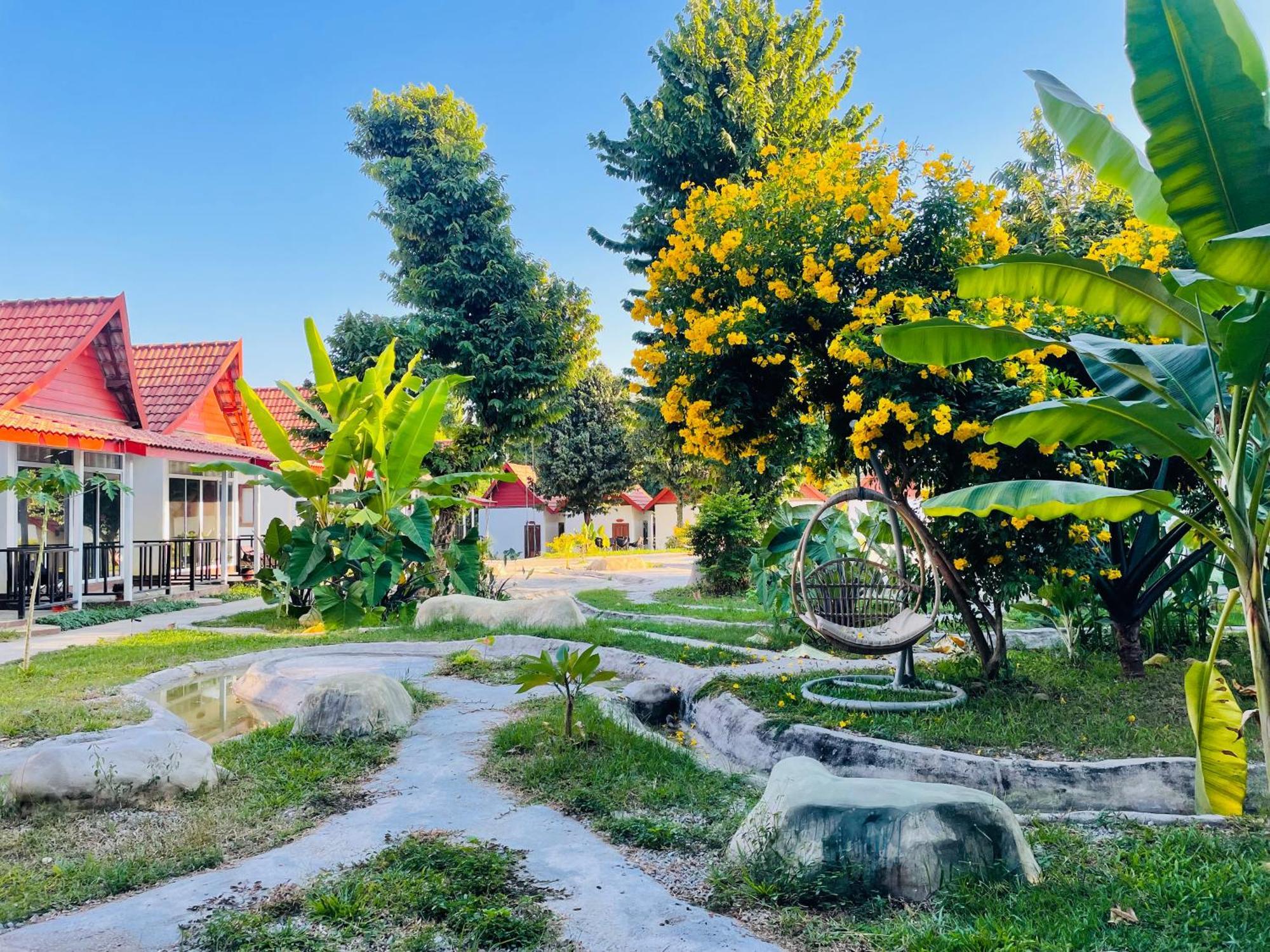Jungle Paradise Vangvieng - Bungalows Vangviang Kültér fotó