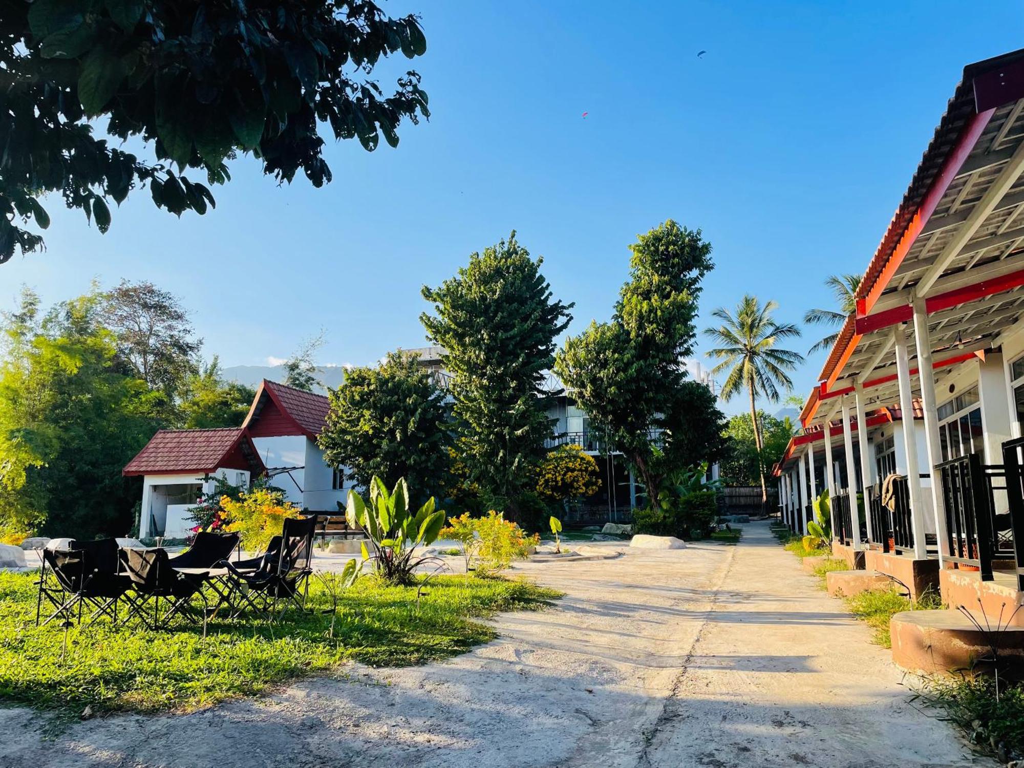 Jungle Paradise Vangvieng - Bungalows Vangviang Kültér fotó
